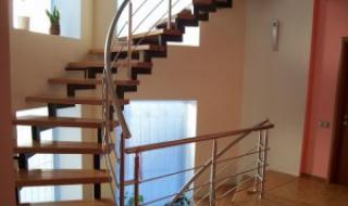 Which staircase is better: metal or wood - make the right choice