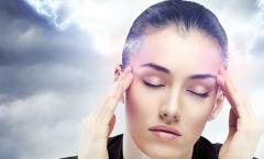 Si le duele la cabeza, qué píldora tomar: una lista de medicamentos para el dolor de cabeza económicos y efectivos